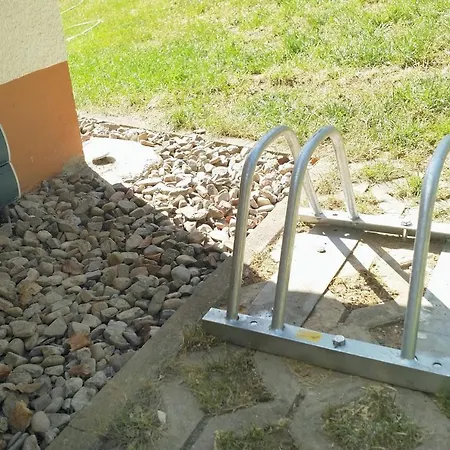 Manoury Am Klosterbrunnen