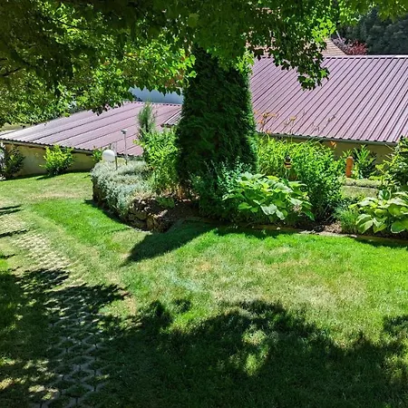 Manoury Am Klosterbrunnen *